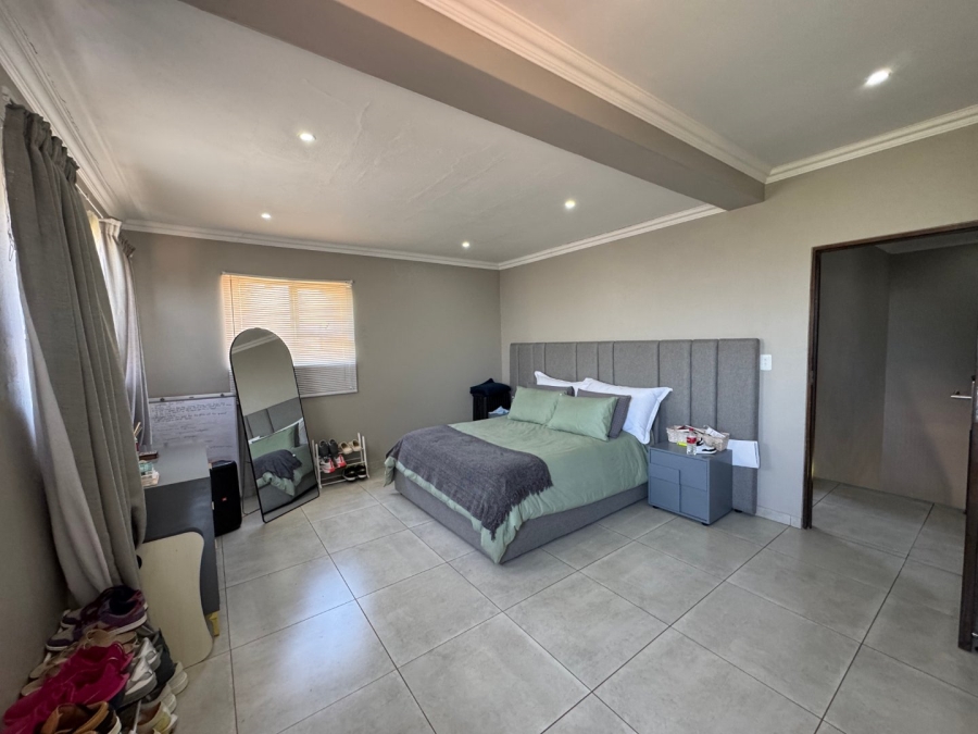 To Let 3 Bedroom Property for Rent in Leloko Lifestyle Estate North West